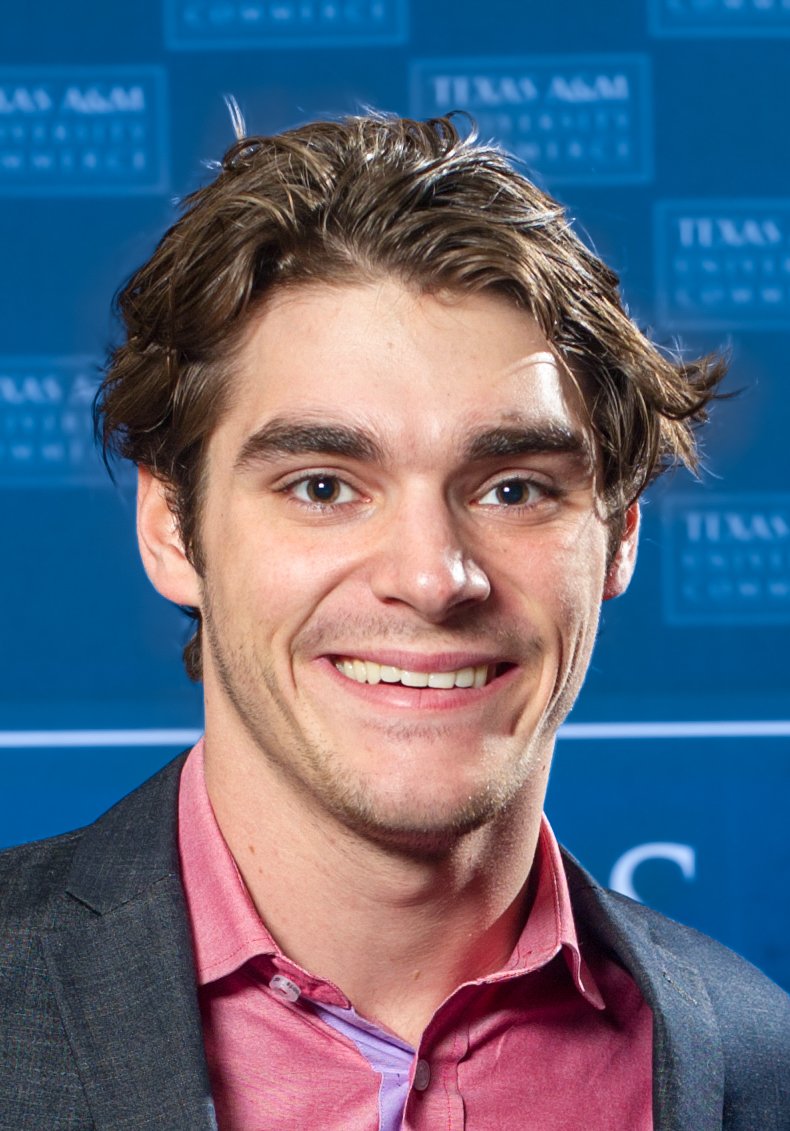 RJ Mitte dead